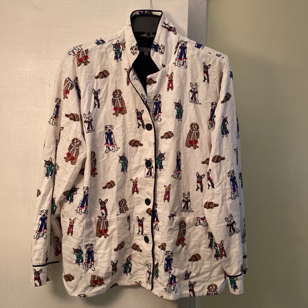 P.J.Salvage 💯 Cotton Flannel Doggy Pajamas Top Logo Buttons